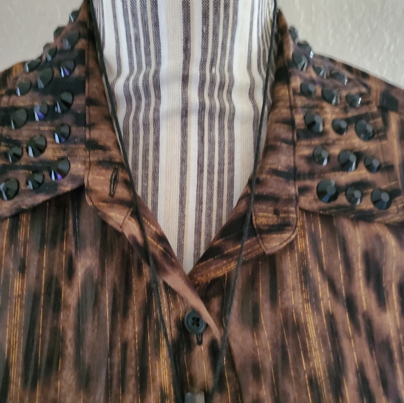 MK blouse - Picture 2 of 3